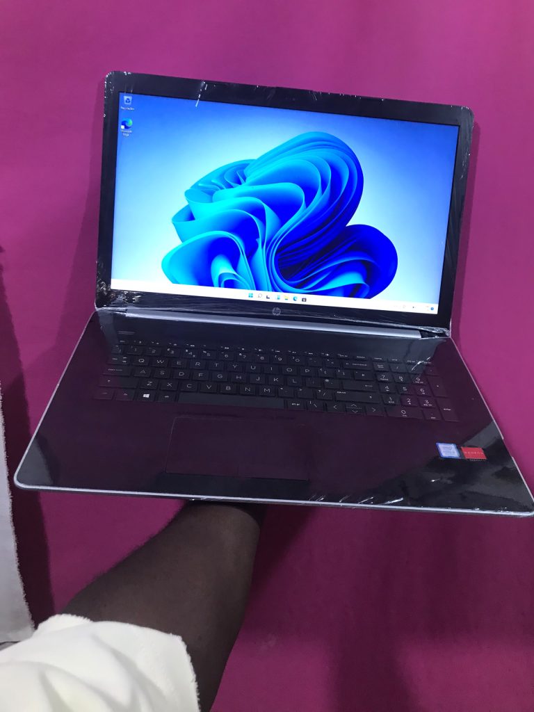 Hp 17 laptop